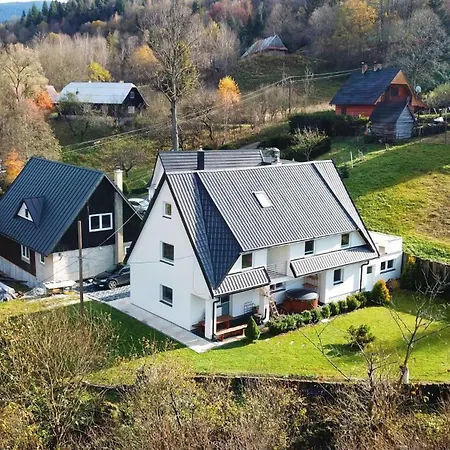 Chalupa U Vojvodovcov Zazriva Exterior photo
